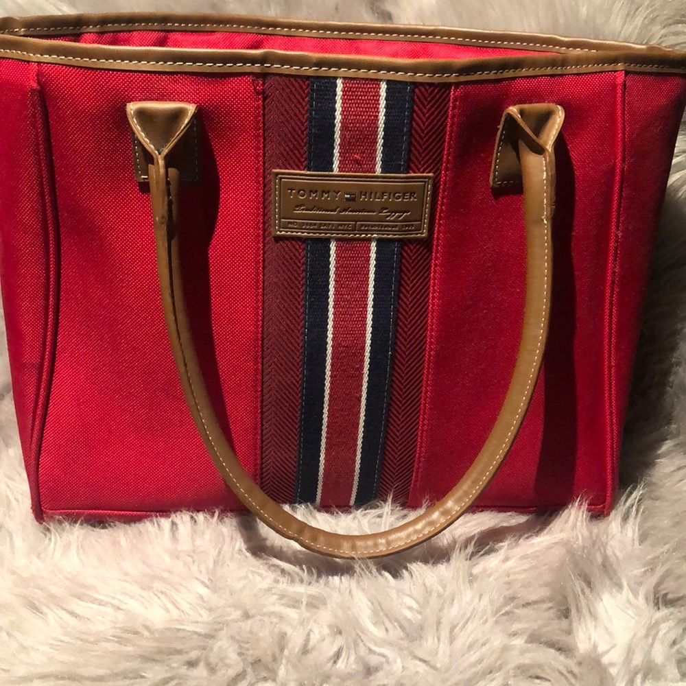 Tommy Hilfiger